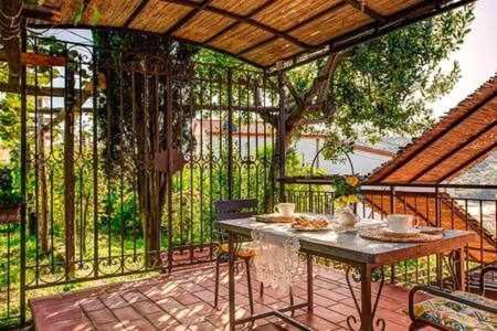 Gocce Villas - Villa De Flores Country Style Villa With Pool Massa Lubrense Exterior photo